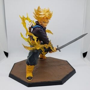 Super Saiyan Trunks Bandai Figuarts 2013 Figure Dragon Ball Z
